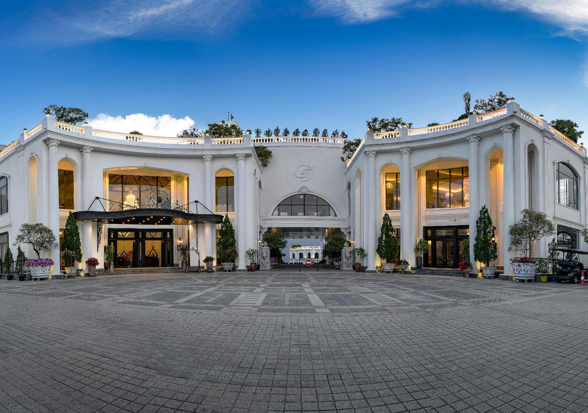 Hotel Silk Path Grand & 5*